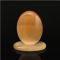 Икона настольная на поставке с фоном «Святая Ксения Петербургская», селенит