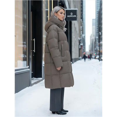 Пальто зимнее утепленное с капюшоном женское светло-коричневого цвета 7741SK