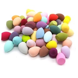 Набор из 10 мини-спонжей для макияжа размером 3*2 см.