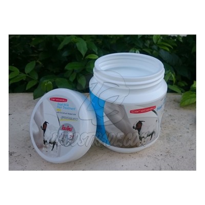 Восстанавливающая маска для волос на основе козьего молока от Carebeau, Goat Milk Hair Treatment WAX, 500 мл