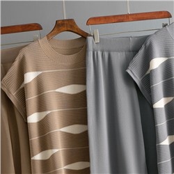 Eleganzza  Костюм женский     P-349