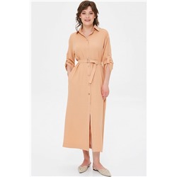 Платье А-образного силуэта золотисто-оранжевого цвета с поясом