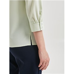 Блузка с оригинальным кроем рукава