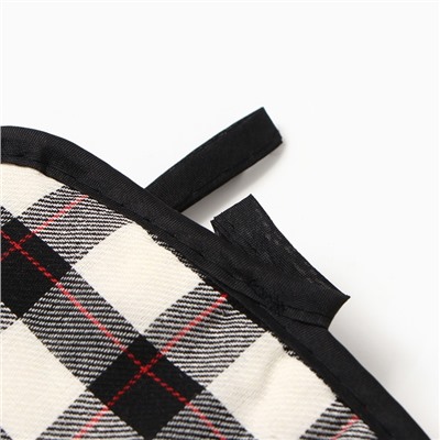 Кухонный набор «Этель. Клетка»: прихватка 17×17 см, варежка-прихватка 26×16 см, чёрный