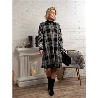 Платье Добринка (черно-белое) П15106-18М