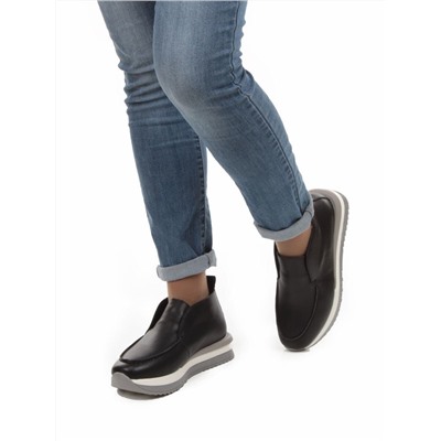 01-5576-1 BLACK Ботинки демисезонные женские (натуральная кожа, байка)