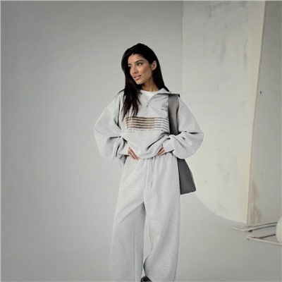 Костюм женский 2х нитка светло-серый 777