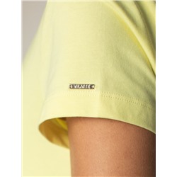 Базовая футболка из премиального хлопка с V образным вырезом