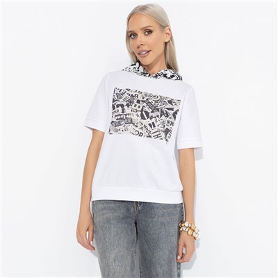 Футболка с капюшоном, Увлечена собой (графика)