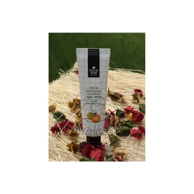 Осветляющий крем для рук «Мандарин» от Reunrom, Fresh Tangerine Scented Hand Cream, 30 гр