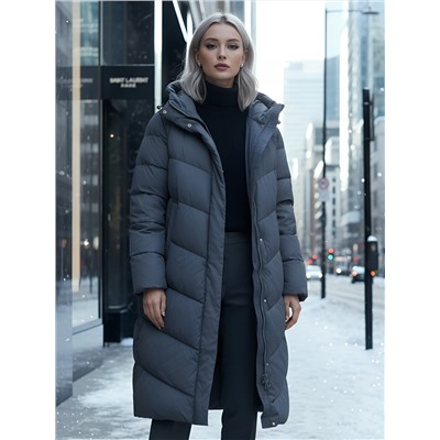 Пальто зимнее утепленное с капюшоном женское темно-серого цвета 7623TC