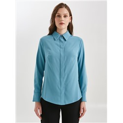 Блузка серо-голубого цвета с длинным рукавом