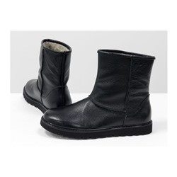 Женские сапожки в стиле UGG из натуральной кожи флотар черного цвета, на легкой подошве, Коллекция Осень-Зима от ТМ Gino Figini, Б-1993-03