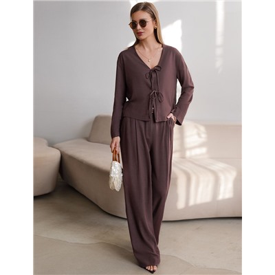 Укороченная свободная блузка с завязками и с V-вырезом изо льна с вискозой