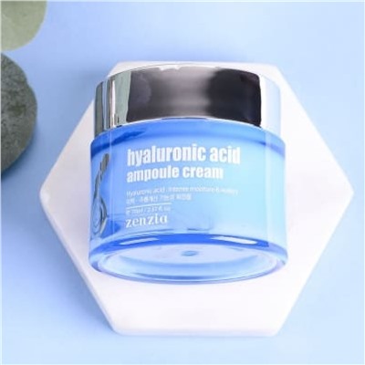 Jigott Крем для лица увлажняющий с гиалуроновой кислотой / Zenzia Hyaluronic Acid Ampoule Cream, 70 мл
