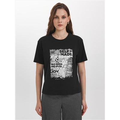 Футболка чёрная с принтом