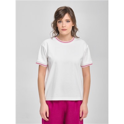 Футболка белая с вязаной отделкой