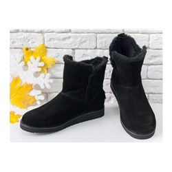 Зимние сапожки в стиле UGG из натуральной замши черного цвета на облегченной но теплой подошве,  Коллекция Осень-Зима, Б-17114/1-01