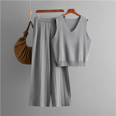 Eleganzza  Костюм женский  P-363