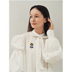 Брошь «Клевер» четырёхлистный со стразой, бело-зелёная в золоте