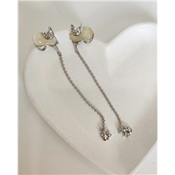 Стильные серьги