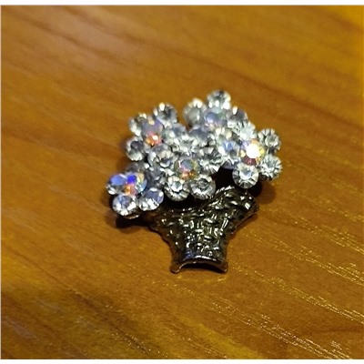 Брошь Букет