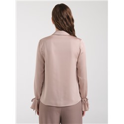 Блузка бежевая с воланом на рукаве