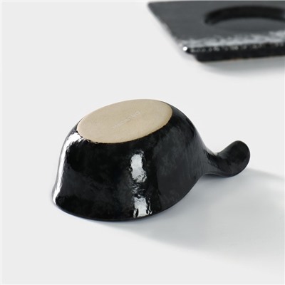 Соусники Magistro «Ночной дождь», 100 мл, на подставке 35×12×1 см, набор 3 шт., фарфор, чёрные