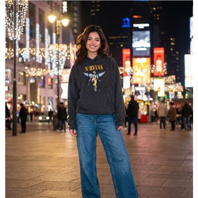 Толстовка с капюшоном