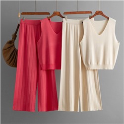 Eleganzza  Костюм женский  P-363