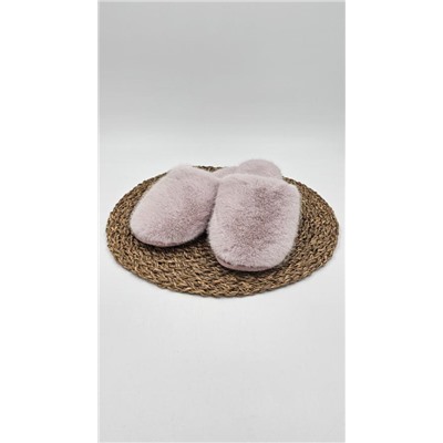 Женские тапочки