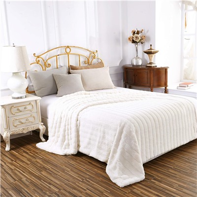 Плед кролик полоса 220/240 Blumarine молочный 2102-06