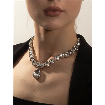 Колье «Драгоценность» капля, белое в серебре, 34 см