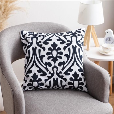 Наволочка декоративная 40×40 см, Monograms black, 100% хлопок