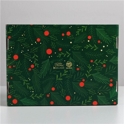 Коробка подарочная новогодняя складная «С Новым годом», 30.5×22×9.5 см