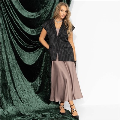 Жилет нарядный на подкладе, Слишком модно (неповторимый)