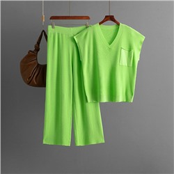 Eleganzza  Костюм женский    P-351