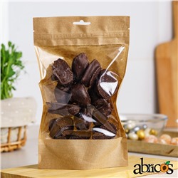 Абрикос в темном шоколаде