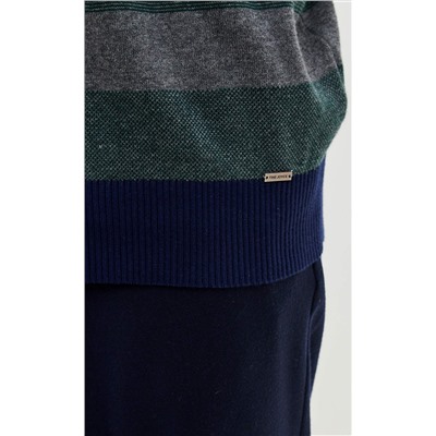Джемпер F521-15174 green-grey