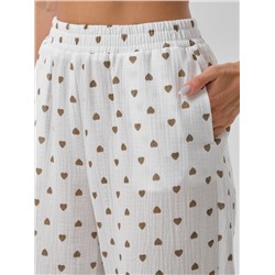 Брюки белые в сердечко с карманами