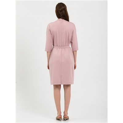 Платье трикотажное розовое с брошкой