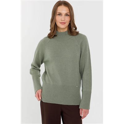 Свитер вязаный оливкового цвета