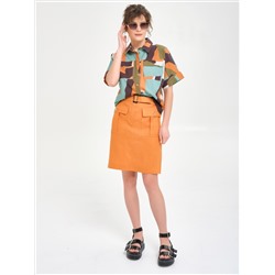 Блуза с разноцветным принтом