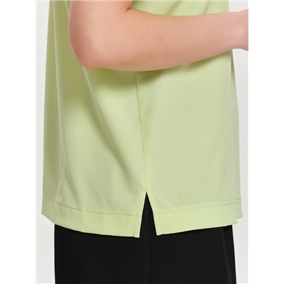 Блузка однотонная с коротким рукавом