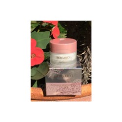Дневной крем от пигментации (мелазма) от Bergamo, Keumhyeon Melasma White Day Cream, 15 гр