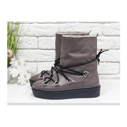 Зимние высокие ботиночки Луноходы в стиле Moon Boot из натуральной кожи грязно-сиреневого цвета, на прорезиненной утолщенной подошве черного цвета, Б-17112-06