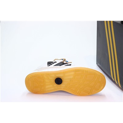 Кроссовки нат. Кожа (36-41)р. / шт. 503-577