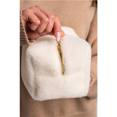 Косметичка меховая Тедди ваниль