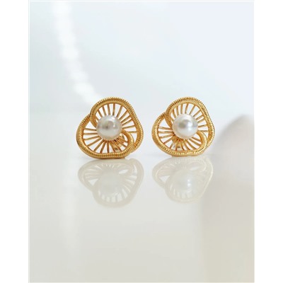 Стильные серьги