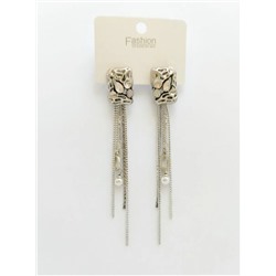 Стильные серьги